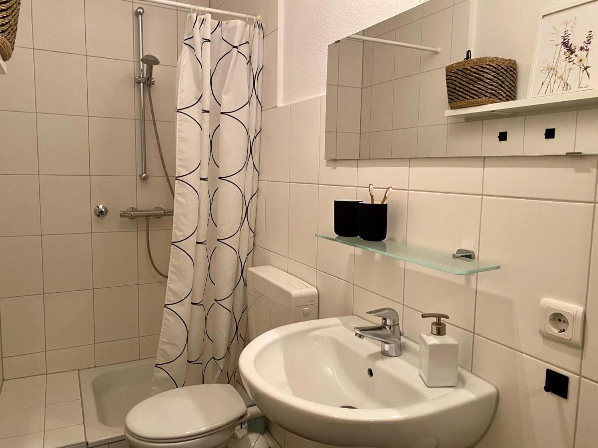 Zentrumsnahe Schoene Altbauwohnung Bis 4 Personen Flensbourg Extérieur photo